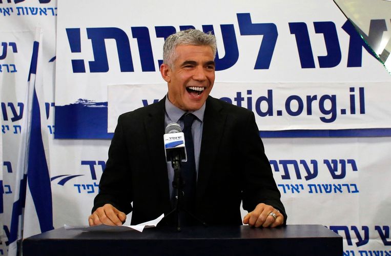 De verrassing: het goede resultaat van Yesh Atid van oud-televisiepresentator Yair Lapid. Beeld REUTERS