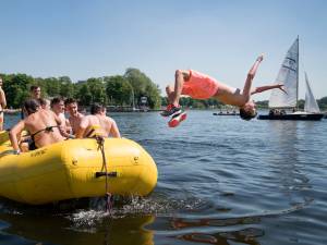 Waterpret Zuiderplas en Bossche Broek stukje veiliger dankzij gulle gevers  