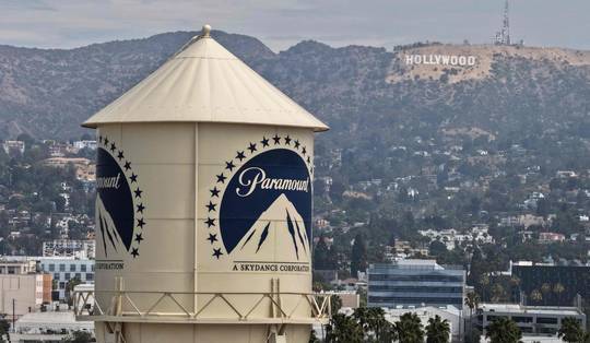 Amerikaanse rechter schort overname van Warner Bros. door Paramount tijdelijk op