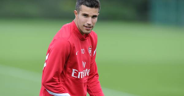 Robin Van Persie Als Vaste Captain Arsenal Is Primeur Sport Ed Nl