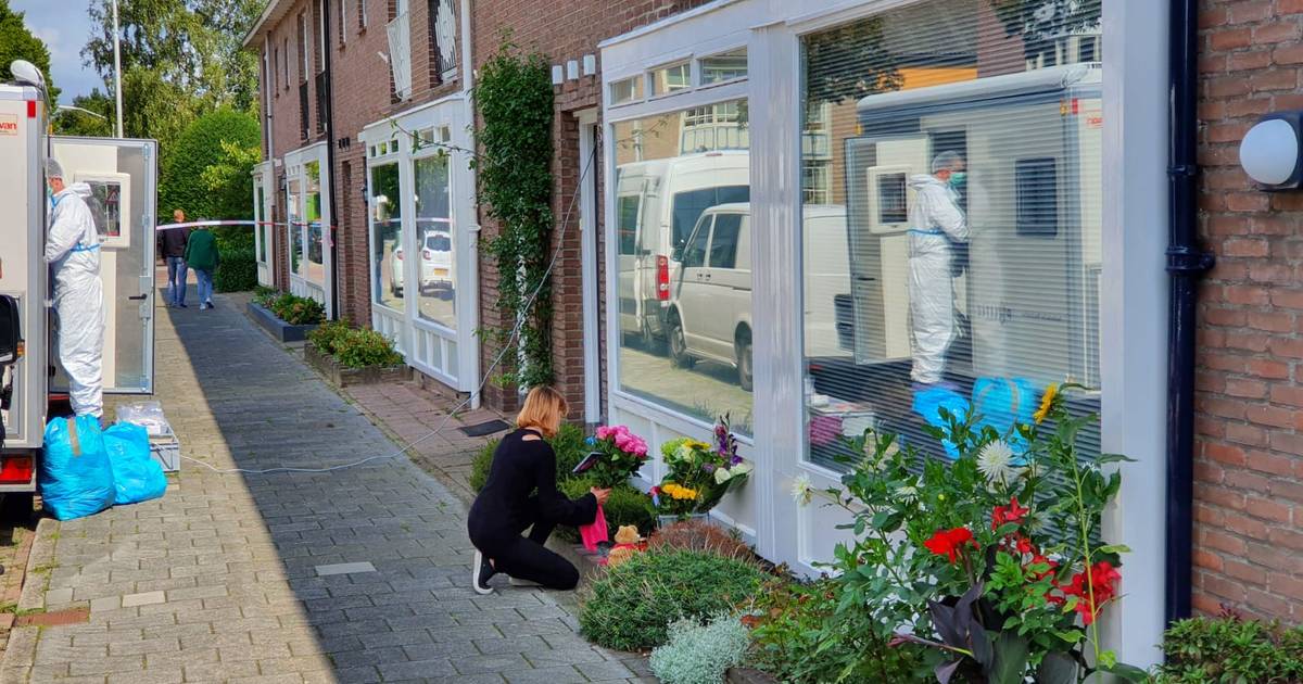 Vriendinnen Rouwen Om Doodgestoken Megan 15 Haar Vriend Was Altijd Jaloers Binnenland Ad Nl