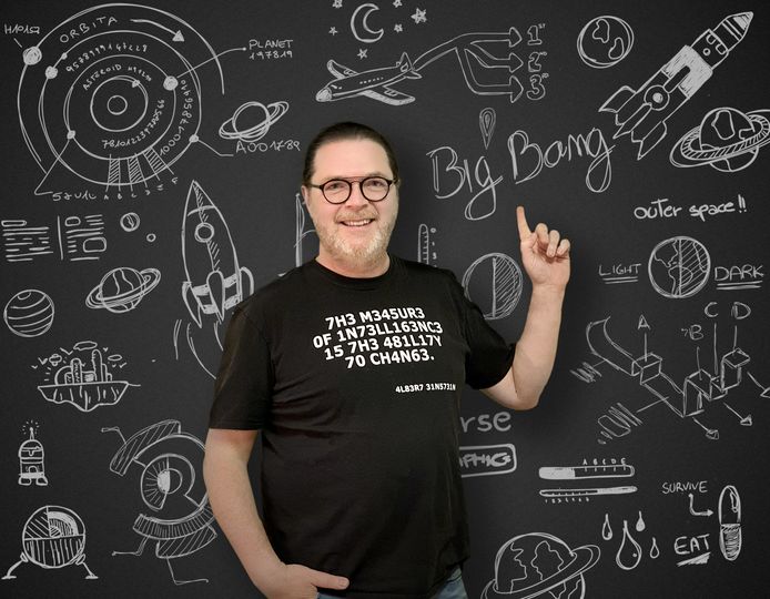 Didier Colart, patron de Dico.be, à Charleroi veut que la théorie du Big Bang soit reconnue internationalement