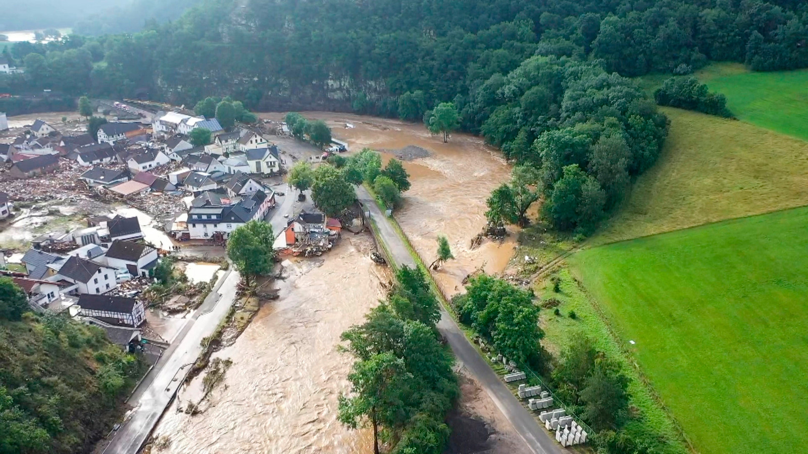 LIVE | 1300 vermisten in Duitse stad; Nederlandse camping ...