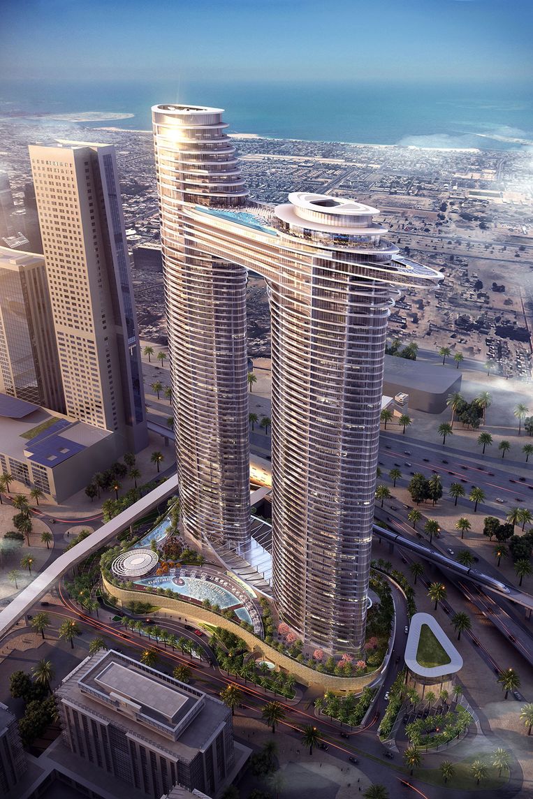 In het ultraprestigieuze Residence Sky View, een spectaculair hotelproject dat nog in aanbouw is in Dubai, heeft El Ballouti een appartement. De prijs wordt op 1,5 miljoen euro geschat. Beeld rv