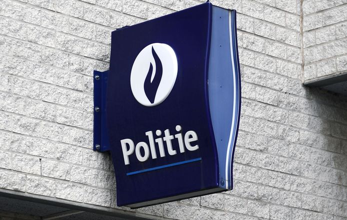 Illustratie politie. Politiekantoor Kortenberg. HERKO