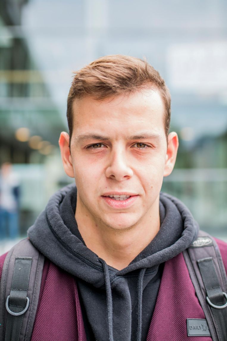 Luuk Verbeek (18), lid van christelijke studentenvereniging Navigators Beeld Jesper Boot