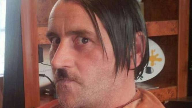 Hitler-foto van Pegida-leider zorgt voor ophef