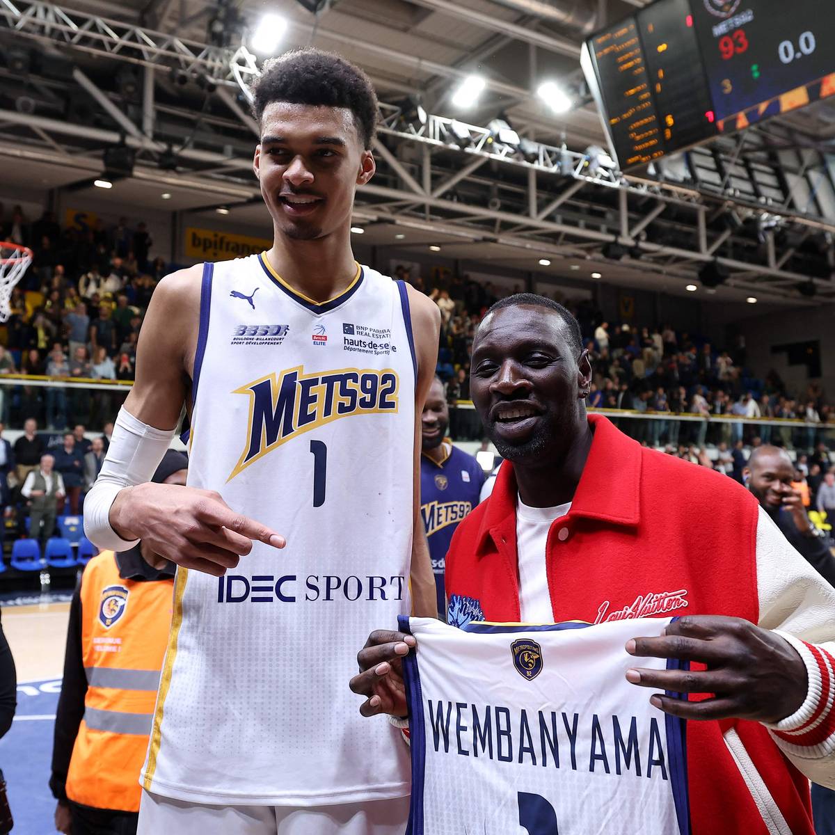 2.21 cm lang schoenmaat 55 waarom elk NBA team fenomeen Victor Wembanyama 19 wil vastleggen Sport bd