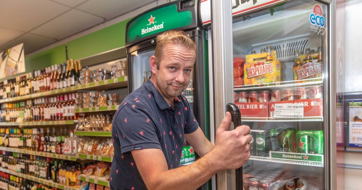 Supermarkten in Borssele en Lewedorp sluiten de deuren: ‘Ik krijg last van mijn rikketik, het is gen