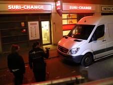 'Witgewassen cokewinsten' en explosieven voor de deur: geldwisselkantoren gesloten