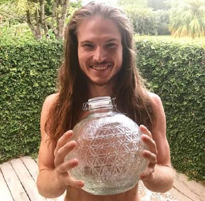 De nieuwste, gevaarlijke gezondheidshype: ‘rauw’ water