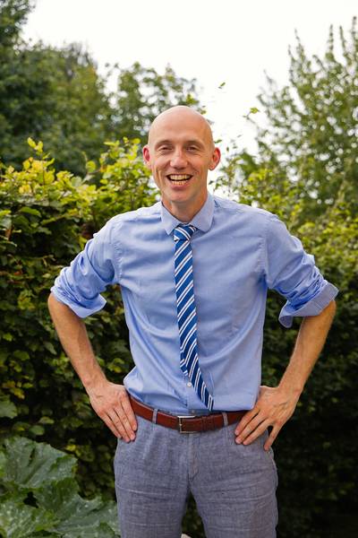 Ook Bert Schelfhout (39) wil voorzitter worden van Open Vld: “Tom Ongena is oude wijn in nieuwe zakken”