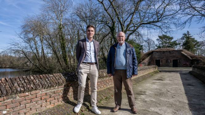 Raadslid en bewoner vragen beter onderhoud voor historische brug aan Brusselse Poort: “Als er niet dringend wordt ingegrepen, zullen er delen instorten”