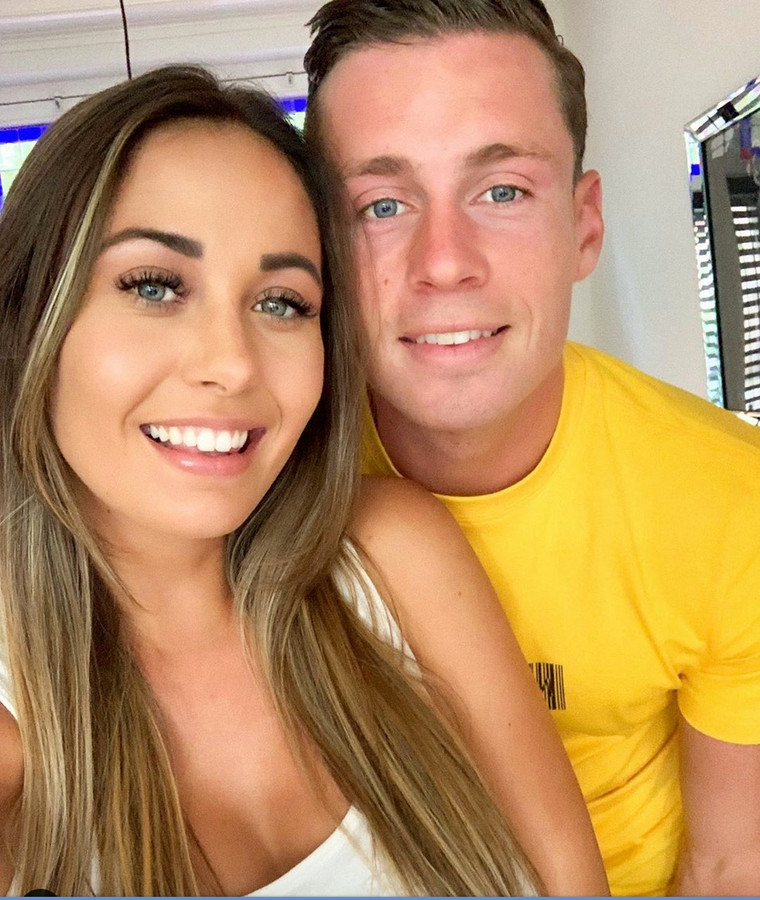 ‘t Is gebeurd ‘Love Island’koppel Kelly en Matthy woont officieel samen Foto hln.be
