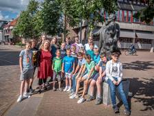 Eerst de studio in met Diggy Dex en daarna een patatje voor het Stadsjongenskoor Oldenzaal
