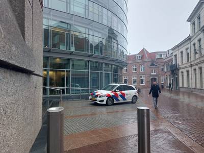 Persoon dreigt met wapen naar stadskantoor Den Bosch te gaan: dicht voor bezoekers