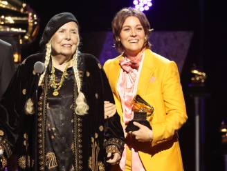 Joni Mitchell (80) sleept tiende Grammy Award in de wacht, 55 jaar na eerste winst