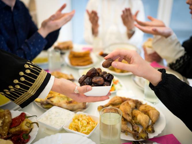 Dadels zijn het eerste wat moslims eten tijdens ramadan om vasten te doorbreken: wat maakt die vrucht zo goed daarvoor?