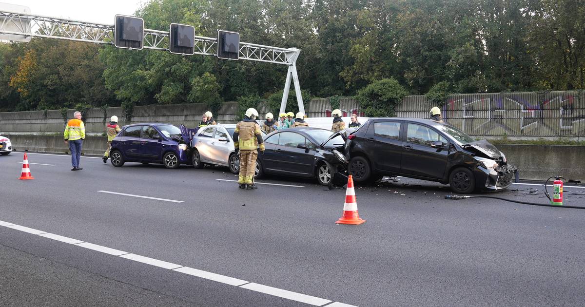 Zeven voertuigen betrokken bij ongeval op A28 bij Staphorst.