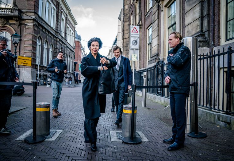 Nieuwe ministers worden klaargestoomd ‘Ze zullen kapot zijn aan het einde van de eerste week’