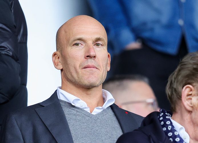 Alex Kroes ging ook bij Go Ahead Eagles in de fout met aandelen Ajax ...