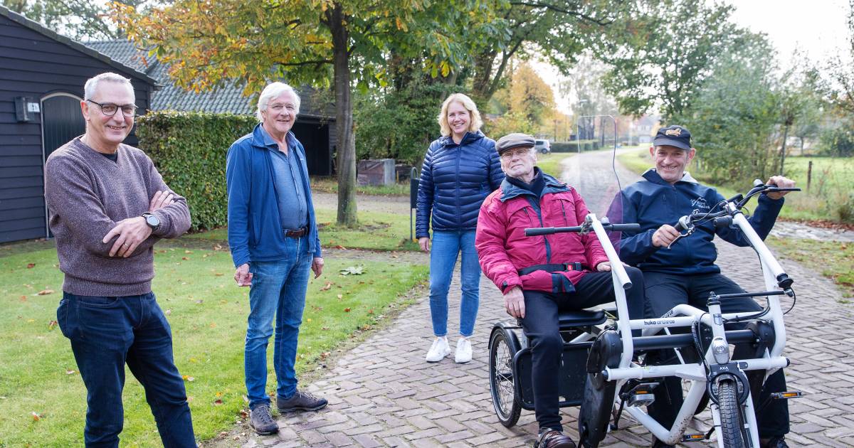 Fietsmaatjes in Riethoven om mensen uit hun isolement te halen