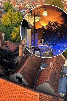 Pandeigenaar na verwoestende brand in binnenstad Deventer: ‘Bewoners hadden er al uit moeten zijn’
