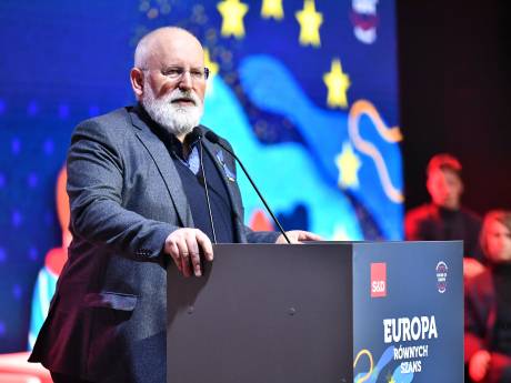 Timmermans pal achter wet voor natuurherstel: ‘Droogte en slechte grond bedreigen de boer, niet mijn wet’