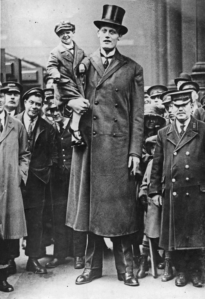 Lange Appie was 2 meter 42