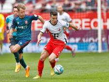 
Interesse in goalgetter Douvikas bereikt kookpunt, FC Utrecht eist hoofdprijs