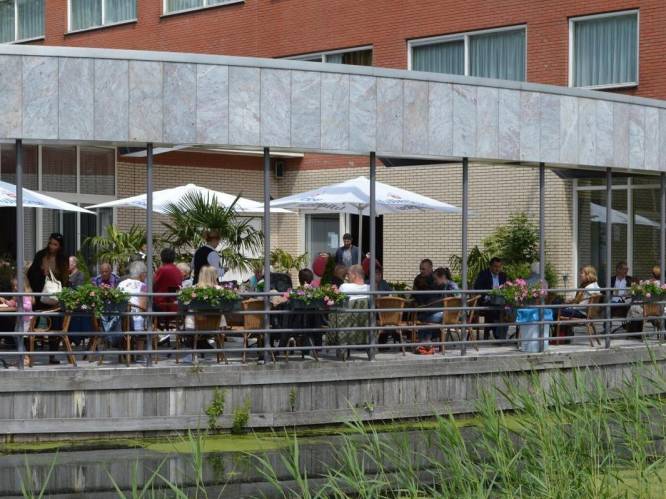 Daklozen moeten weg uit hotels in Spijkenisse