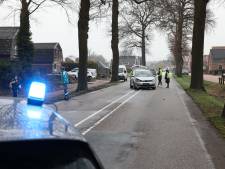 Voetganger gewond bij botsing met auto in Hattemerbroek