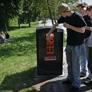 Gemeenten komen statie­geldjagers tegemoet met ‘doneerringen’. ‘Het levert per dag 15 euro op’