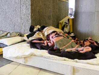Organisaties dringen aan op structurele oplossing voor daklozen: “Inspanningen voor niets”