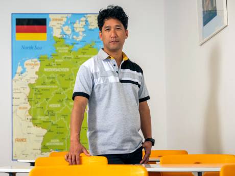 Bekende nazispreuk en Bayern München: docent Yadi schuwt prikkelende lessen Duits niet