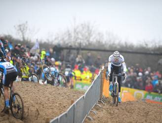 Niels Albert zag hoe fans al na drie kwartier cross naar huis vertrokken: “Mijn hart heeft gebloed in Koksijde”