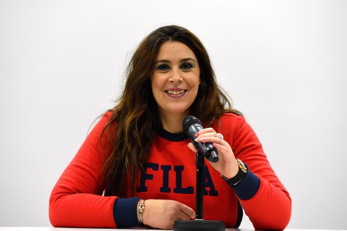 Marion Bartoli hoe ze onlangs nog de pers te woord stond.