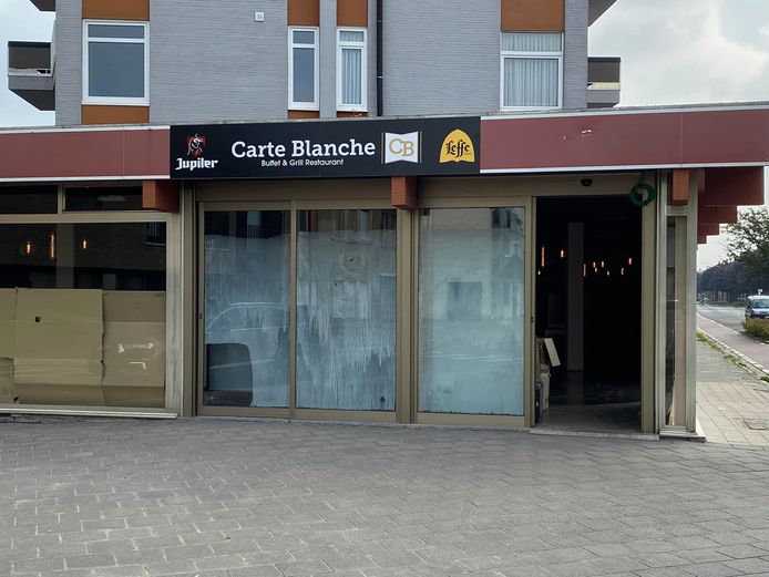 Nieuw buffet en grillrestaurant Carte Blanche opent deuren op