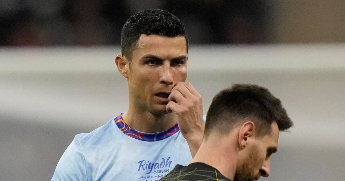 Lionel Messi scoort bij debuut Cristiano Ronaldo al na drie
