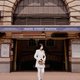 De Metropolitan Line uit Julian Barnes’ debuut ligt er na veertig jaar niet eens zo anders bij, ziet Hans Bouman