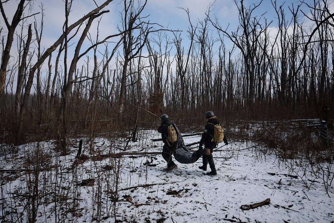 ‘Dit is geen leger. Dit zijn weerwolven in epauletten’: hoe de Russische oorlogsmachine haar eigen soldaten mishandelt