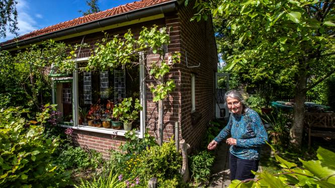 Liesbeth Peper (81) uit Olst kan 6000 euro krijgen, maar wil niet weg uit haar sloopwoning: ‘De rest was snel vertrokken’