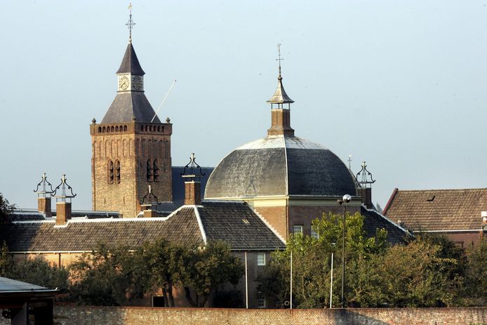 Het Hofje van Mevrouw van Aerden in Leerdam.