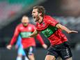 Javier Vet viert zijn doelpunt, de middenvelder opende de score voor NEC tegen Jong PSV.