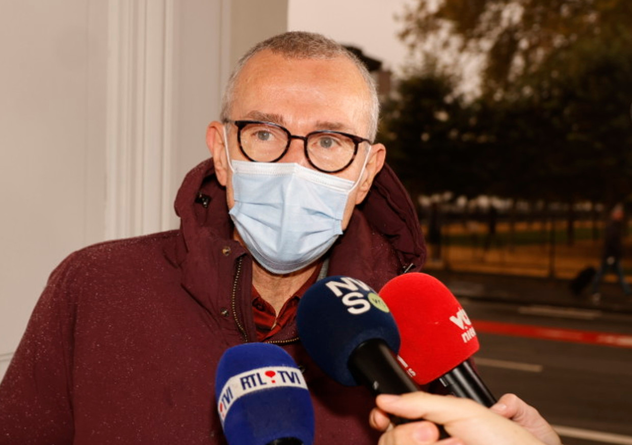 ‘Ik vind dat we overal binnen, waar je geen afstand kunt houden, het mondmasker moeten gebruiken en ik ga voorstellen dat dit gebeurt voor kinderen vanaf 9 jaar’.
 Beeld BELGA