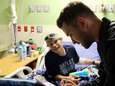Justin Timberlake brengt bezoek aan kinderziekenhuis