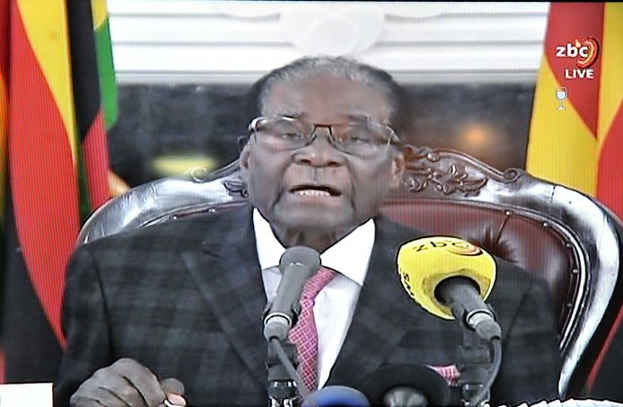 President Mugabe gaf gisteren een speech op televisie, maar repte geen woord over aftreden.