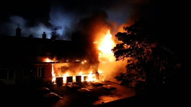 Onderzoek naar beroerde staat uitgebrand huizenblok: ‘Hoe mensen hier moesten leven is in- en intriest’