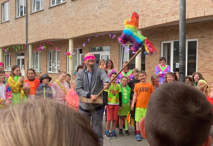Geraardsbergen: Pensioen meester Johan.