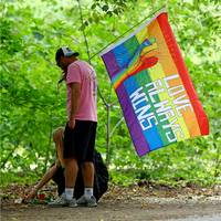 Lotte Houwink ten Cate over de aanval op Pride: ‘De zwijgende heteroseksuele meerderheid had allang in verzet moeten komen’